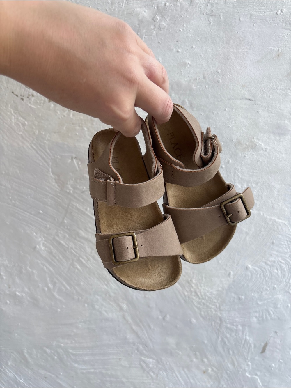 Children’s place girls size 10 neutral sandals